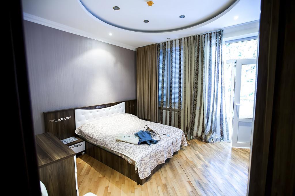 טביליסי Sweet Home Apartment חדר תמונה